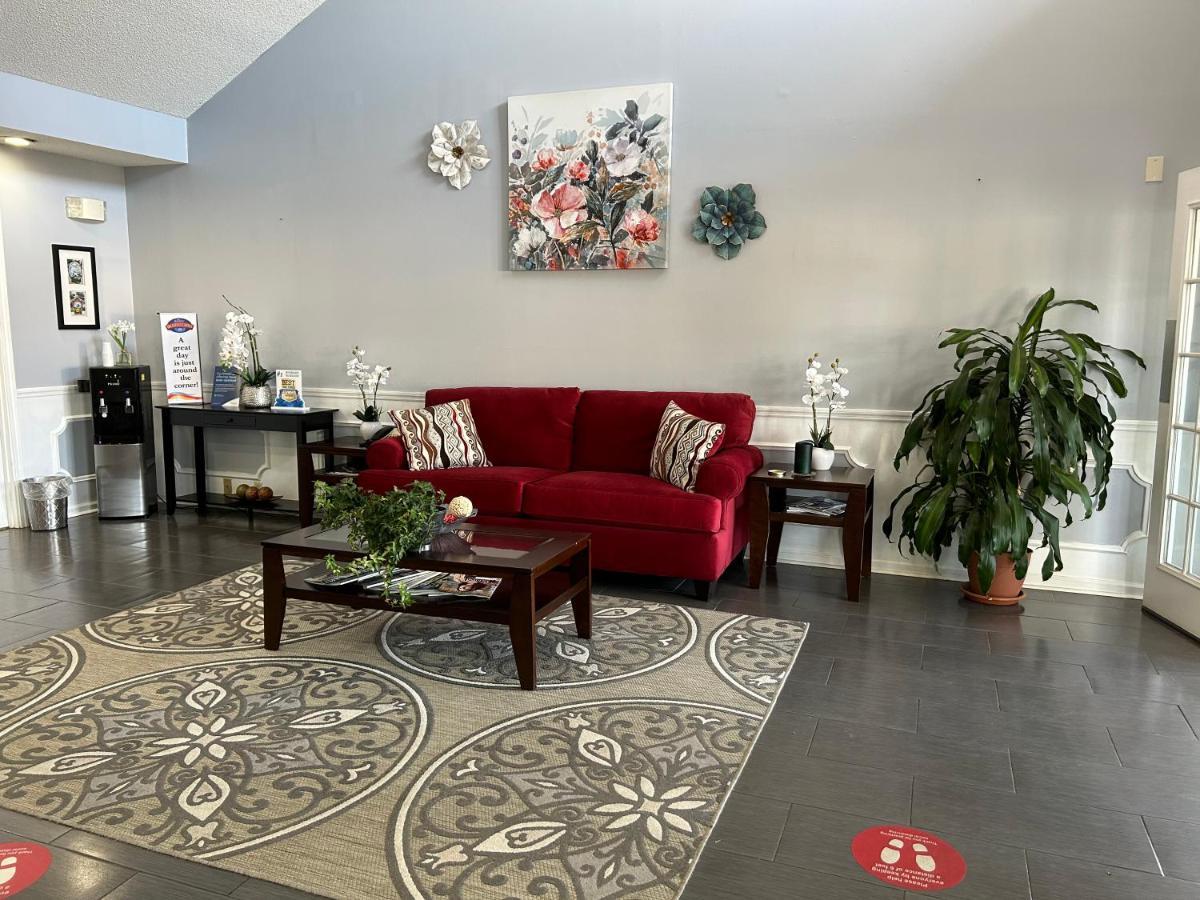 Baymont By Wyndham Albany At Albany Mall מראה חיצוני תמונה